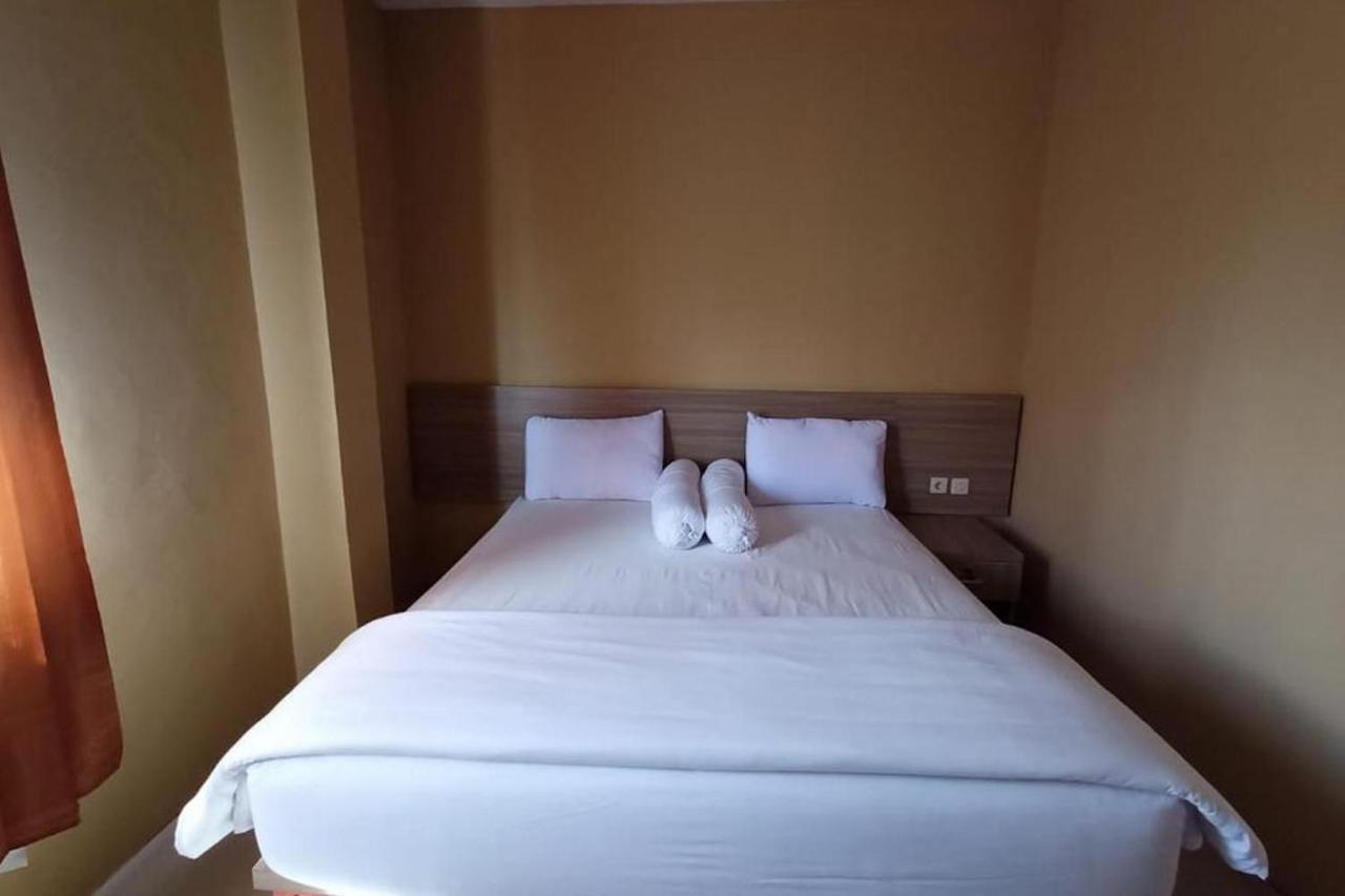 Mess Mt Haryono Motel Sampit Kültér fotó