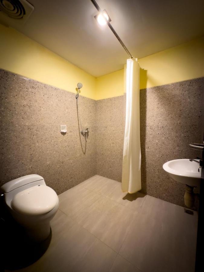 Mess Mt Haryono Motel Sampit Kültér fotó