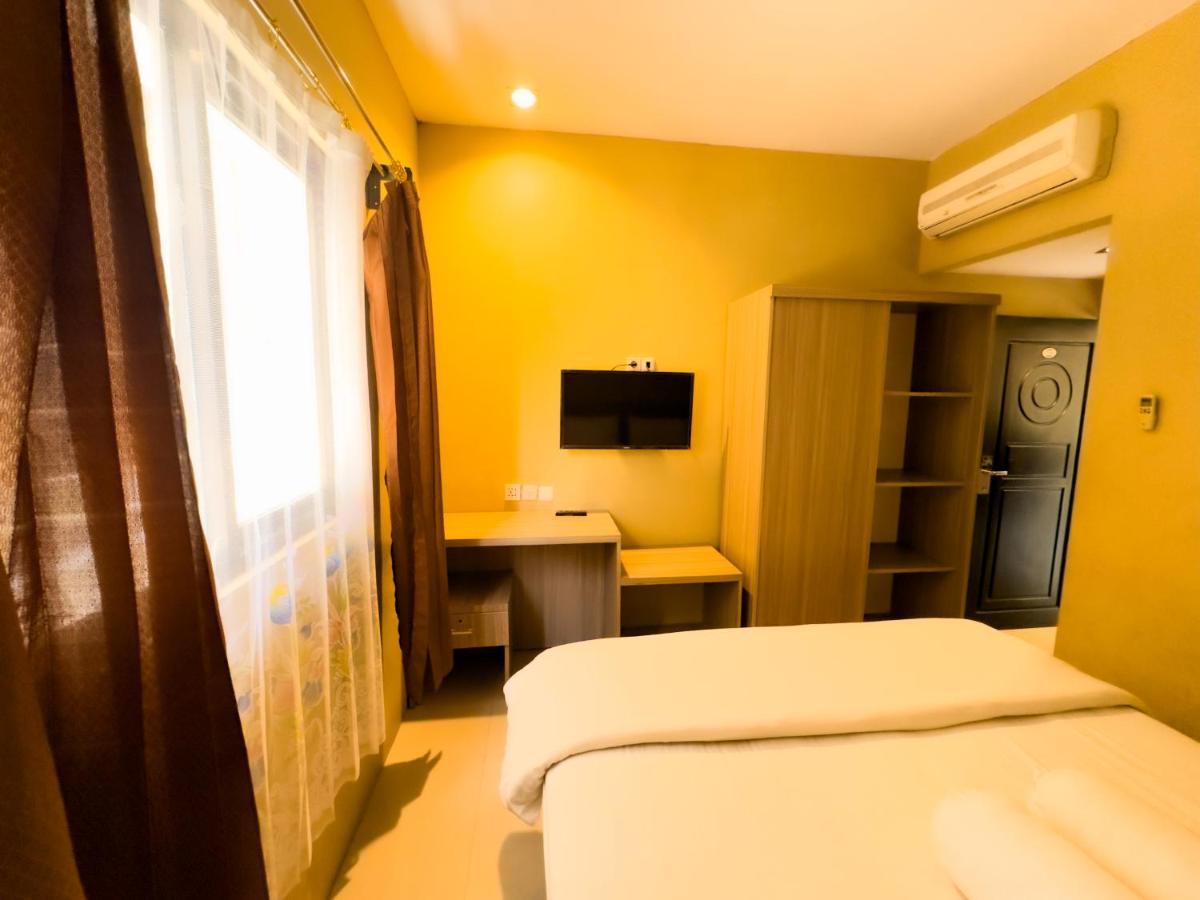 Mess Mt Haryono Motel Sampit Kültér fotó